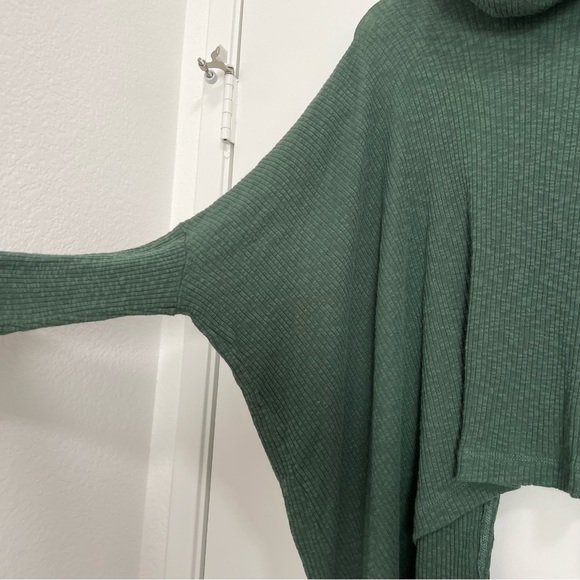 Free People Beach World Traveler Pullover Split Back Cowl Neck Knit Sweater - Picture 4 of 8